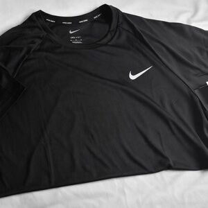 Nike Men's Black Dri-FIT Tee